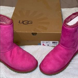 Classic Short UGG Boot